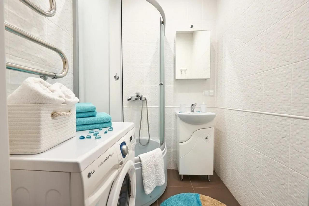 Paulmarie Apartments On Prs. Mira 25B Mogilev Exteriér fotografie